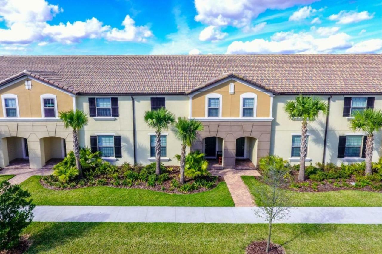 Luxurious Vacation Townhome With Private Pool At Windsor At Westside Ww8948 Kissimmee Εξωτερικό φωτογραφία